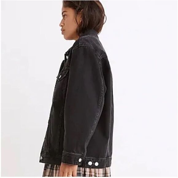 Madewell The Oversized Trucker Jean Jacket in Washed Black XXS - Picture 5 of 17